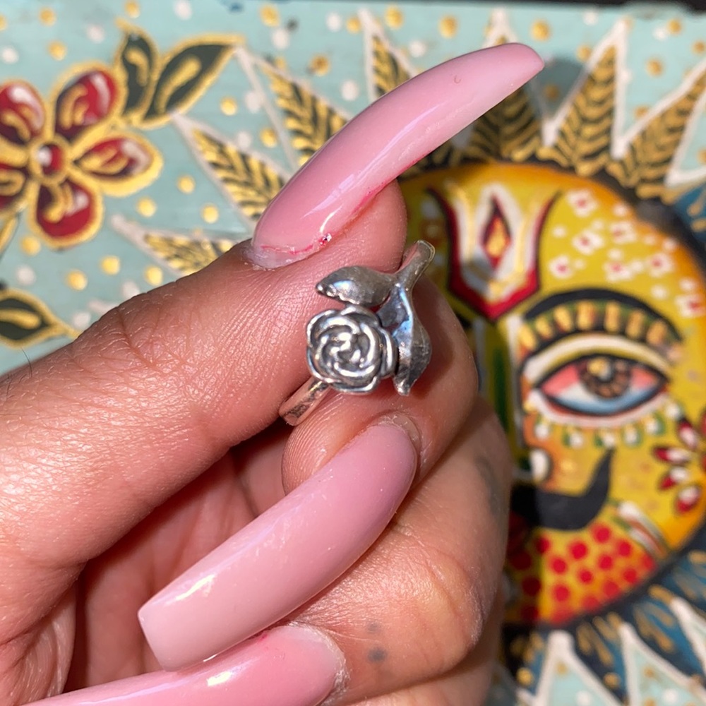 James Aver Small rose ring